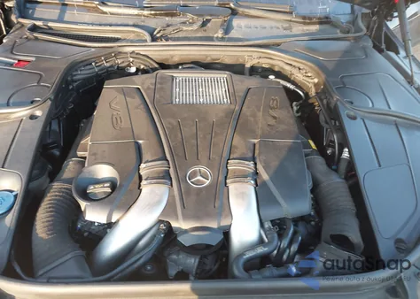 2015 Mercedes-Benz S 550 4Matic z USA, uszkodzony, nr VIN WDDUG8FB4FA108098